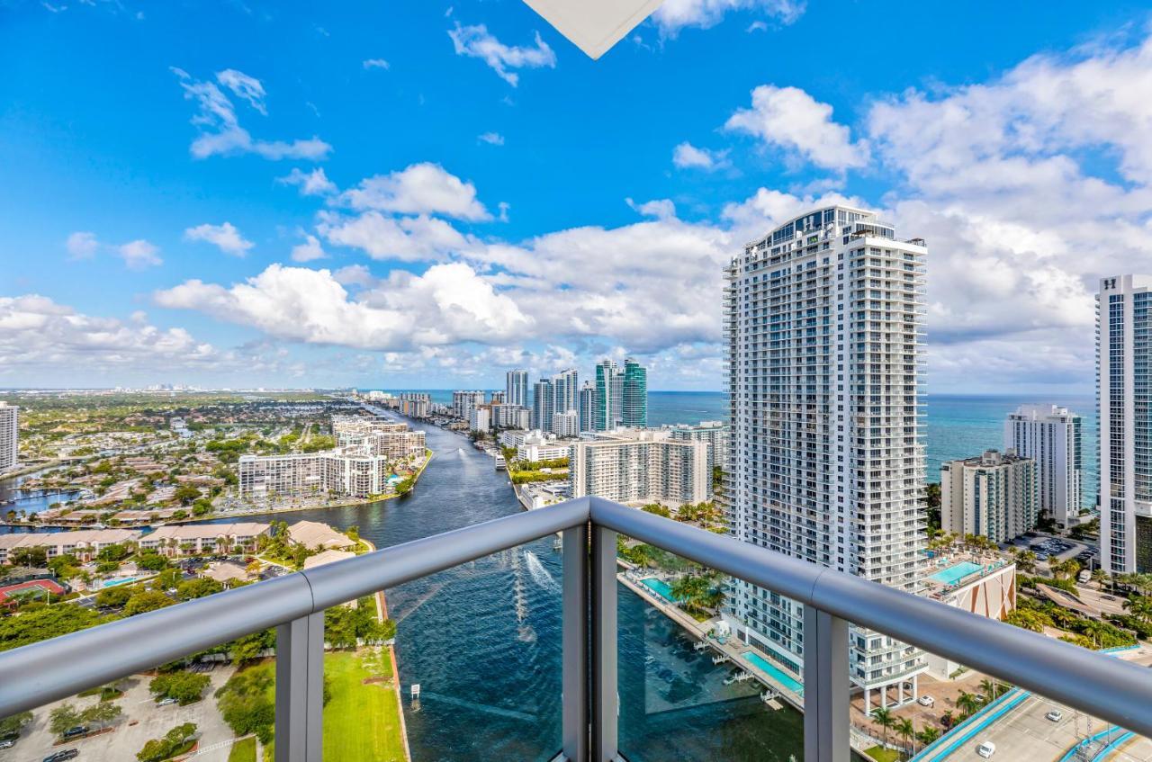 Beachwalk Resort - Penthouse In The Sky 3Bdr And 3Ba Luxury Condo Direct Ocean View ฮาลลันเดลบีช ภายนอก รูปภาพ